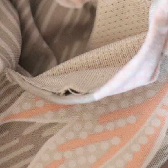 Aerie Women's Large Pink Floral High Rise Athletic Pocket Leggings - Picture 10 of 13